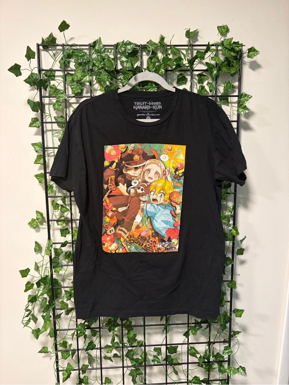 Toilet-Bound Hanako-Kun Graphic Black T‑Shirt with Colorful Front Art